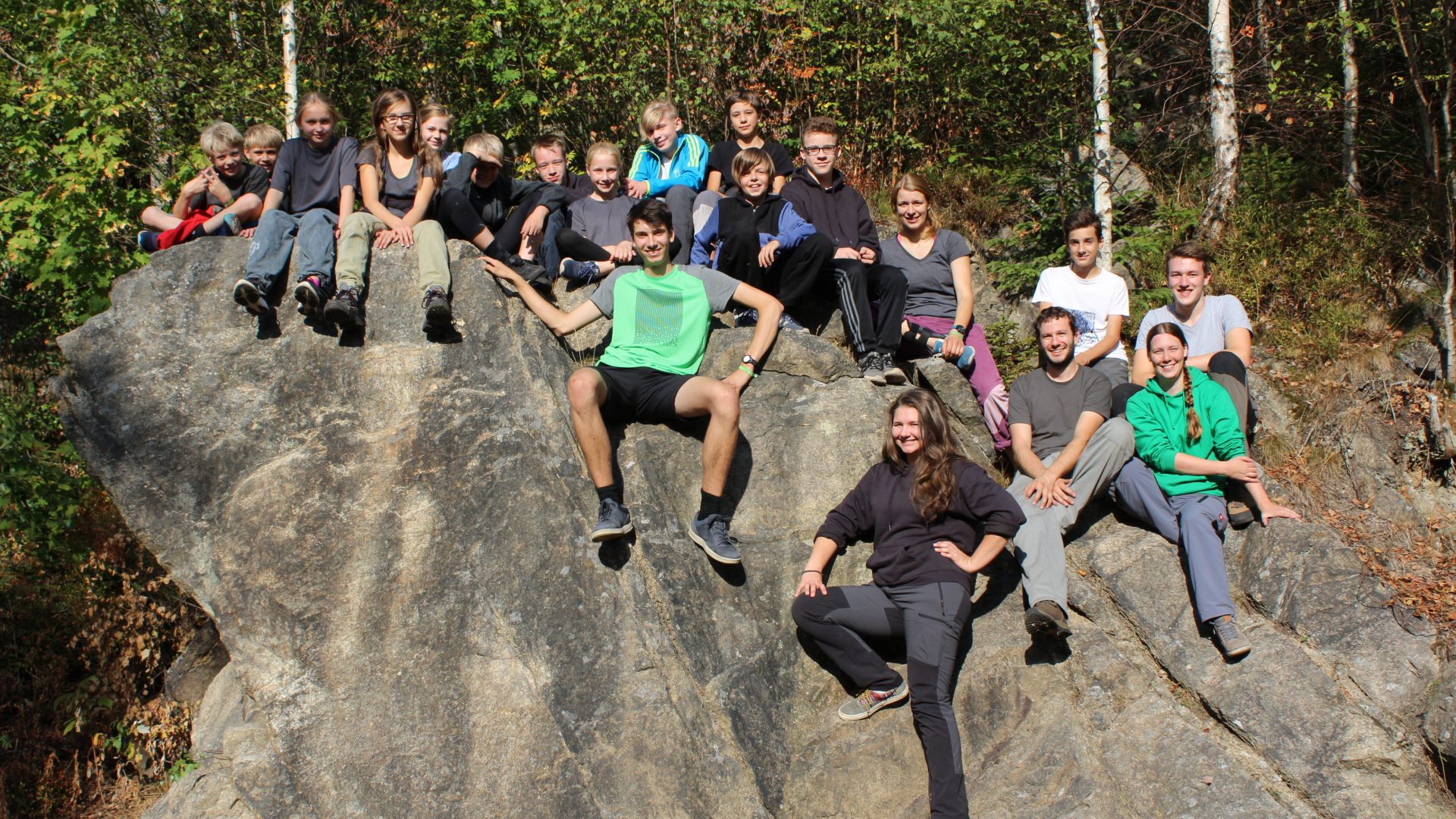 JDAV Goslar Gruppenfoto im Okertal Kletteraustausch